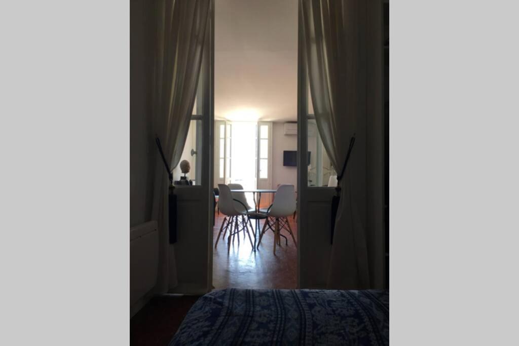 L'Adorable - Port De Cassis - Climatisation Apartment Luaran gambar
